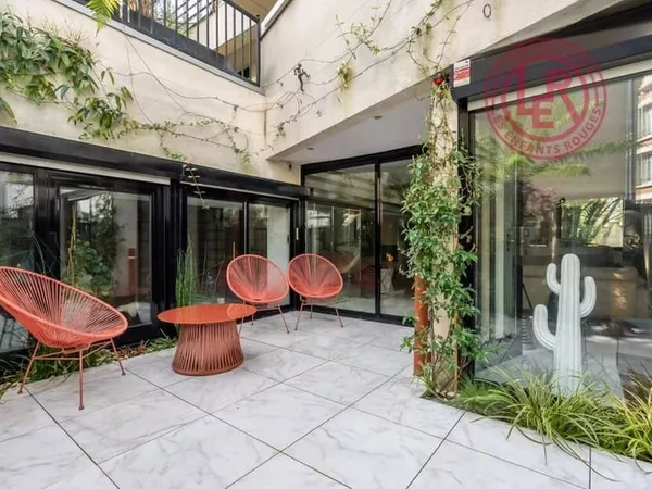 Appartement 2 pièces 158 m²