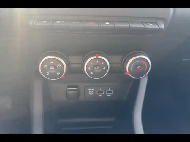Renault Clio 1.0 tce 90ch equilibre — photo 15