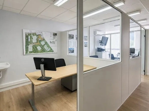 Bureau 36 m²
