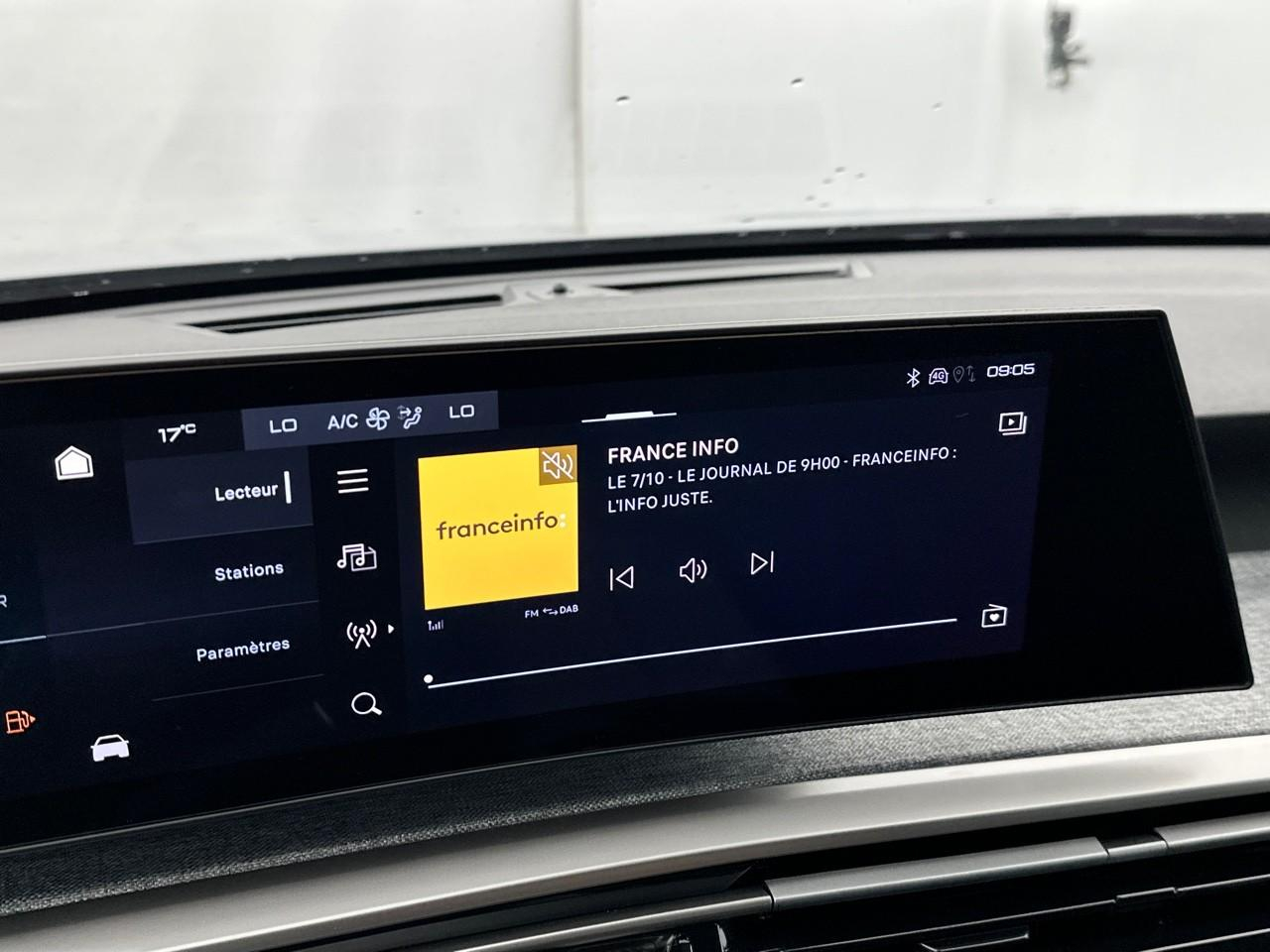 Peugeot 3008 hybrid 145 e-dcs6 allure — photo 22
