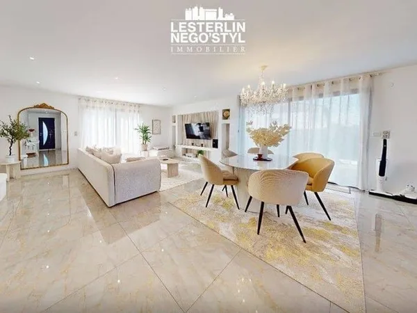 Maison de plain-pied 5 pièces 127 m²