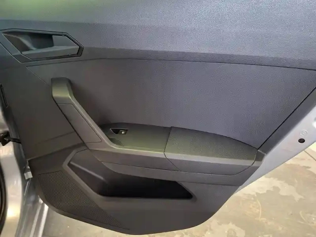 Seat Ibiza 1.0 tsi 110 ch s/s bvm6 — photo 17