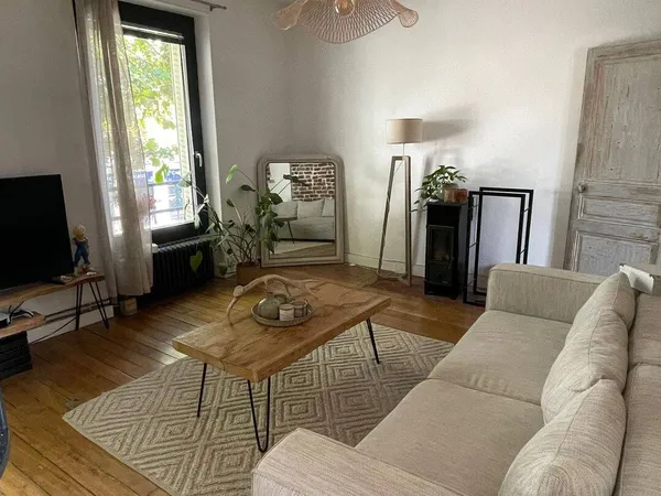 Appartement 5 pièces 64 m²