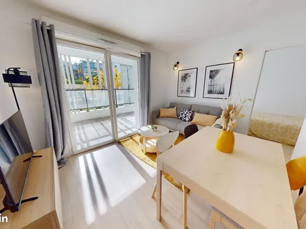 Chambre 5 pièces 66 m²