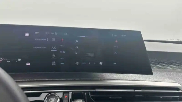 Peugeot 3008 hybrid 145 e-dcs6 — photo 55