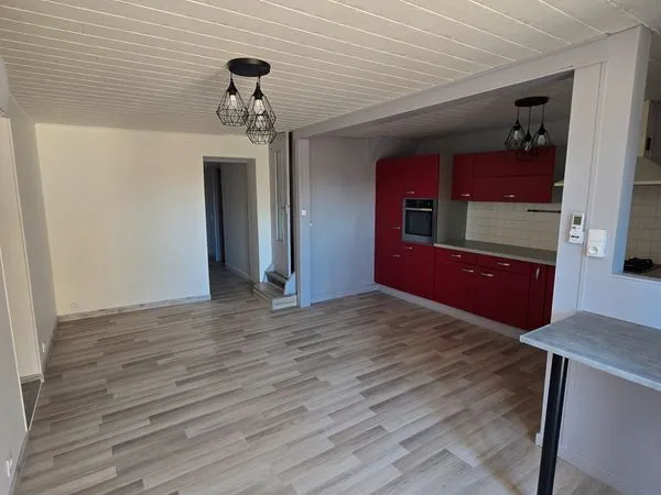 Maison avec cour