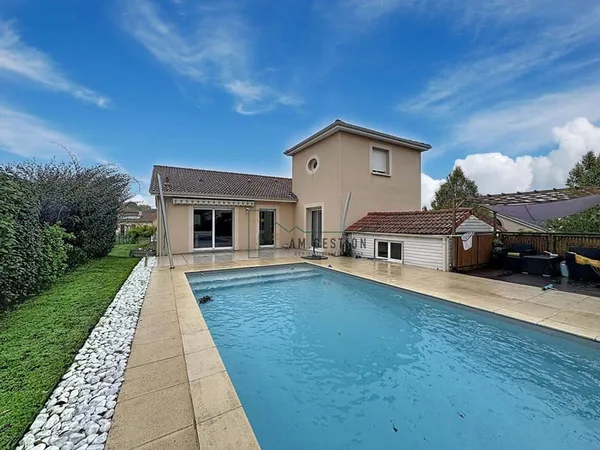 Maison 6 pièces 147 m²