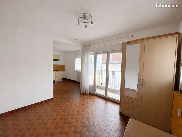 Studio 1 pièce 23 m²