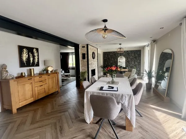 'Nouveauté' Maison Familiale T7 S/sol Terrain 1252 M2