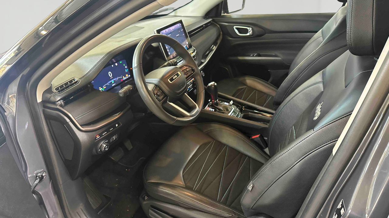 Jeep Compass 1.3 PHEV T4 240 ch 4xe eAWD — photo 23