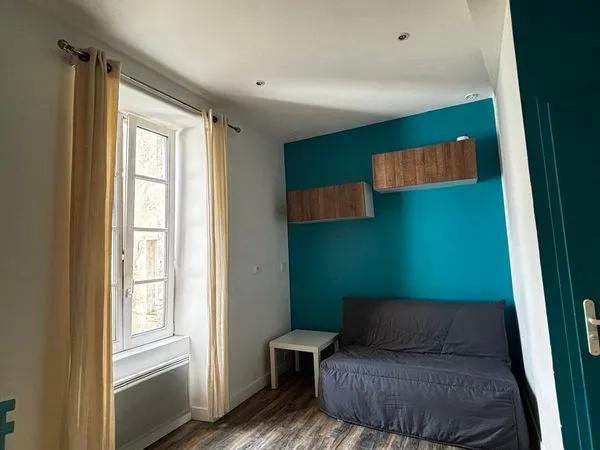 Libre de suite studio meublé