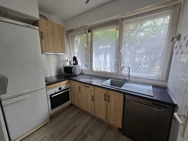 ST RAPHAEL - Centre ville STUDIO 40m2