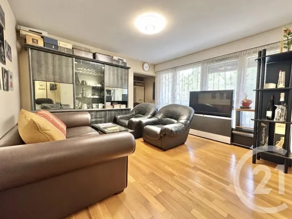 Appartement 4 pièces 79 m²