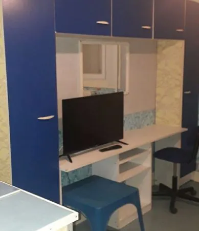 Joli studio meuble