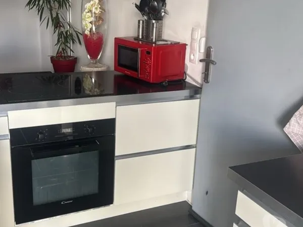 mAISON PLEIN PIEDS 3 CHAMBRES 102 M CARRE,126 M CARRE AVEC