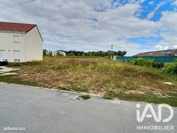 Terrain 565 m² Le Thillay