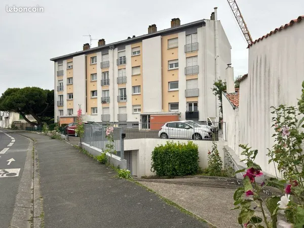 Location places stationnement
