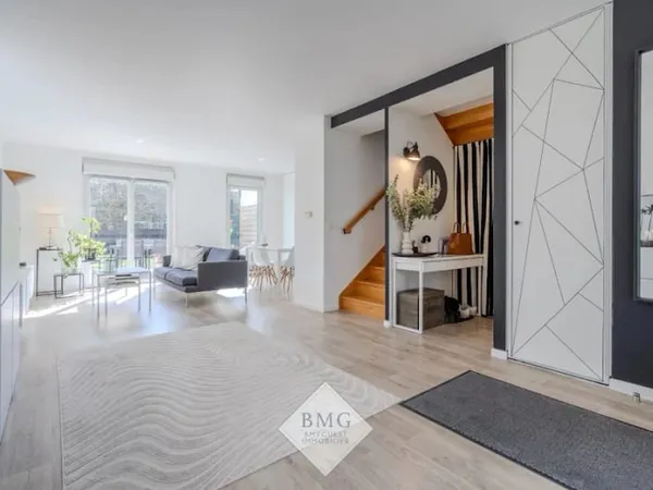 Maison 4 pièces 85 m²