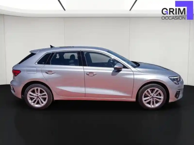 Audi A3 sportback 40 tfsie 204 s tronic 6 — photo 3