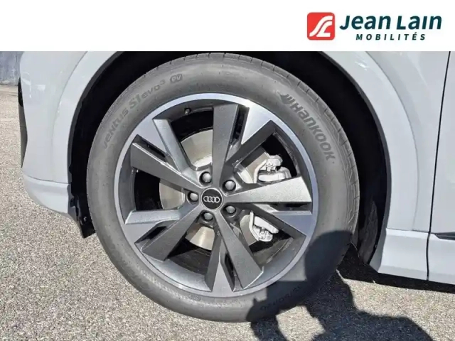 Audi Q4 E-Tron sportback 45 285 ch 82 kwh — photo 17