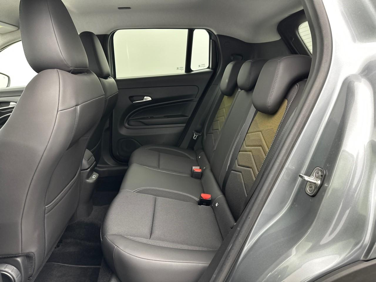 Jeep Avenger 115 kw 4x2 summit — photo 13