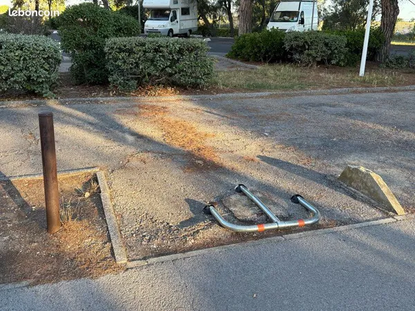 Parking sur port Carnon
