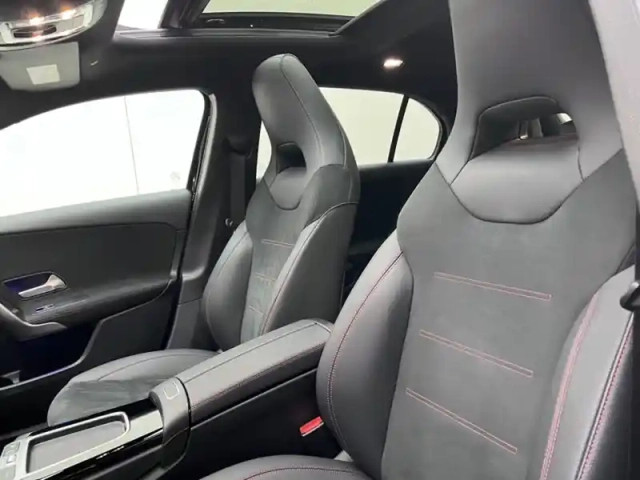 Mercedes Classe A 180 amg line — photo 13