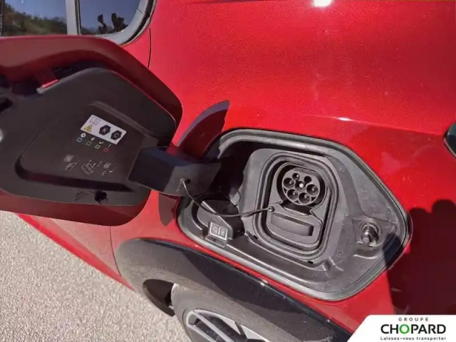 Peugeot 208 electrique 54 kwh 156ch — photo 13