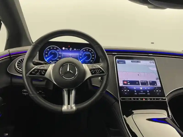 Mercedes Classe E eqe 300 — photo 21