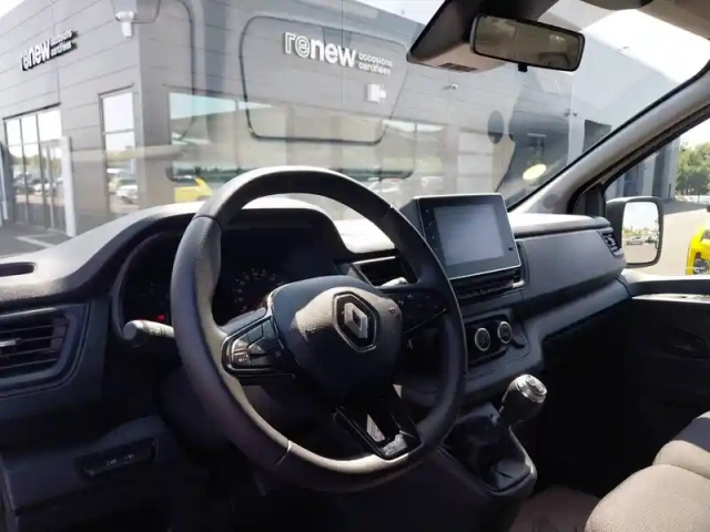 Renault Trafic l1 dci 150 energy s&amp;s — photo 11