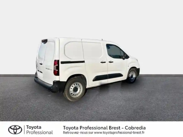 Toyota Proace city medium 100 d-4d start mc24 — photo 25