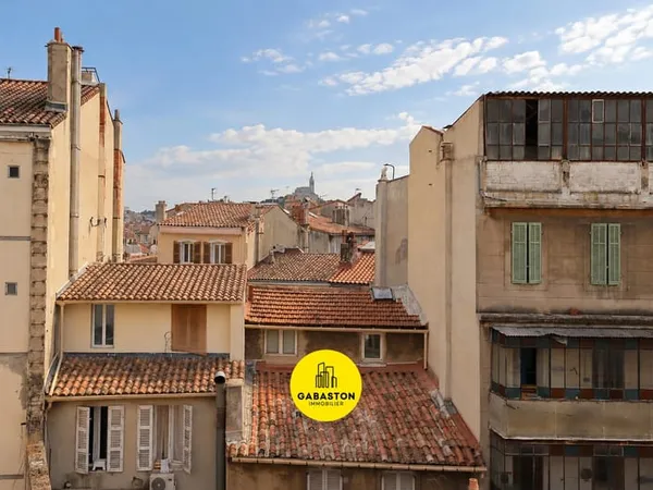 LE TROIS MAGES I Appartement I Traversant I Vue Notre Dame De La Garde I 6ème La Plaine