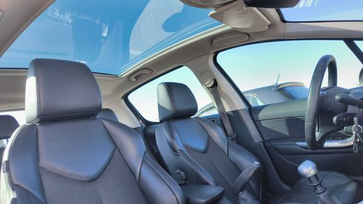 Peugeot 308 GTI 1.6 THP 200 - N/A – 2010 – 106380 km – Essence – Boîte Manuelle — photo 10