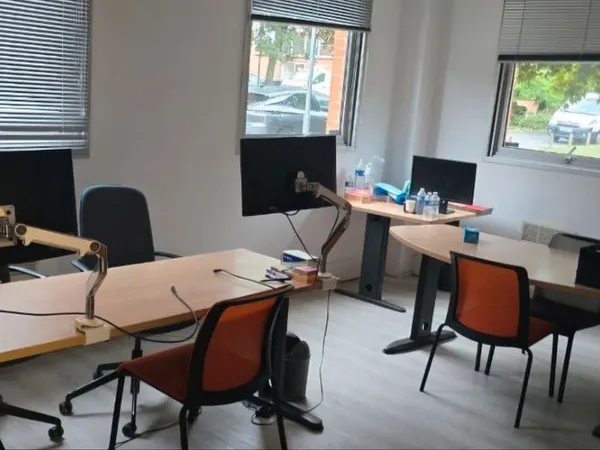 Bureau 20m2 avec parking