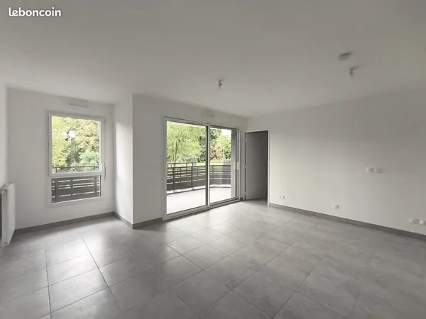 Studio 1 pièce 32 m²
