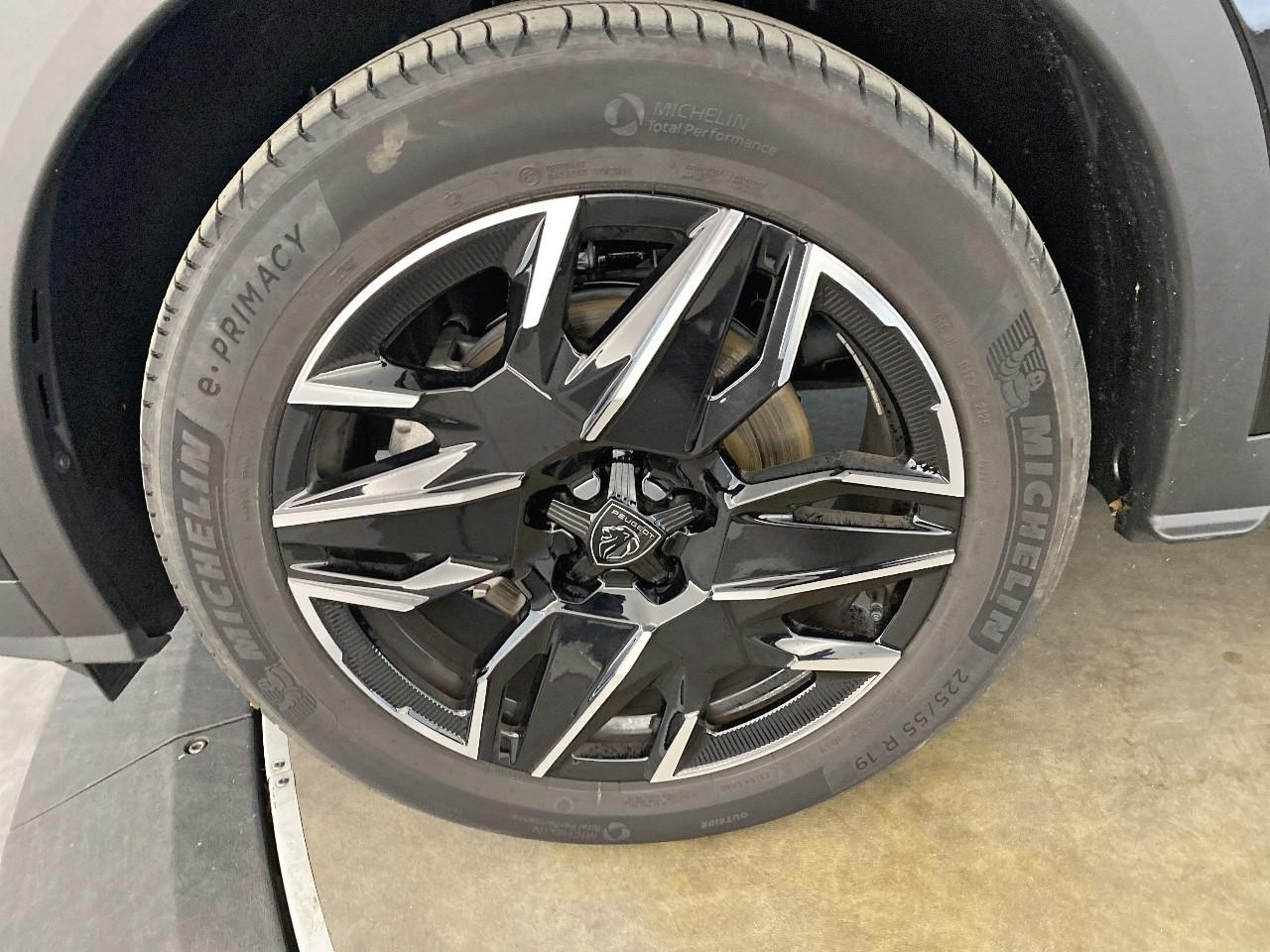 Peugeot 5008 hybrid 145 ch e-dcs6 gt — photo 11