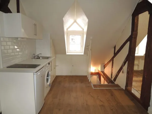 A LOUER - DUPLEX - HYPERCENTRE