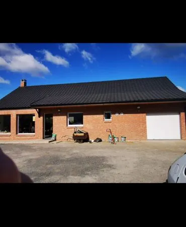 Maison à louer plein pied 3 chambres stationnement et jardin