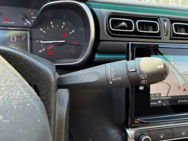 Citroën C3 1.2 puretech 110ch s&amp;s shine eat6 — photo 12