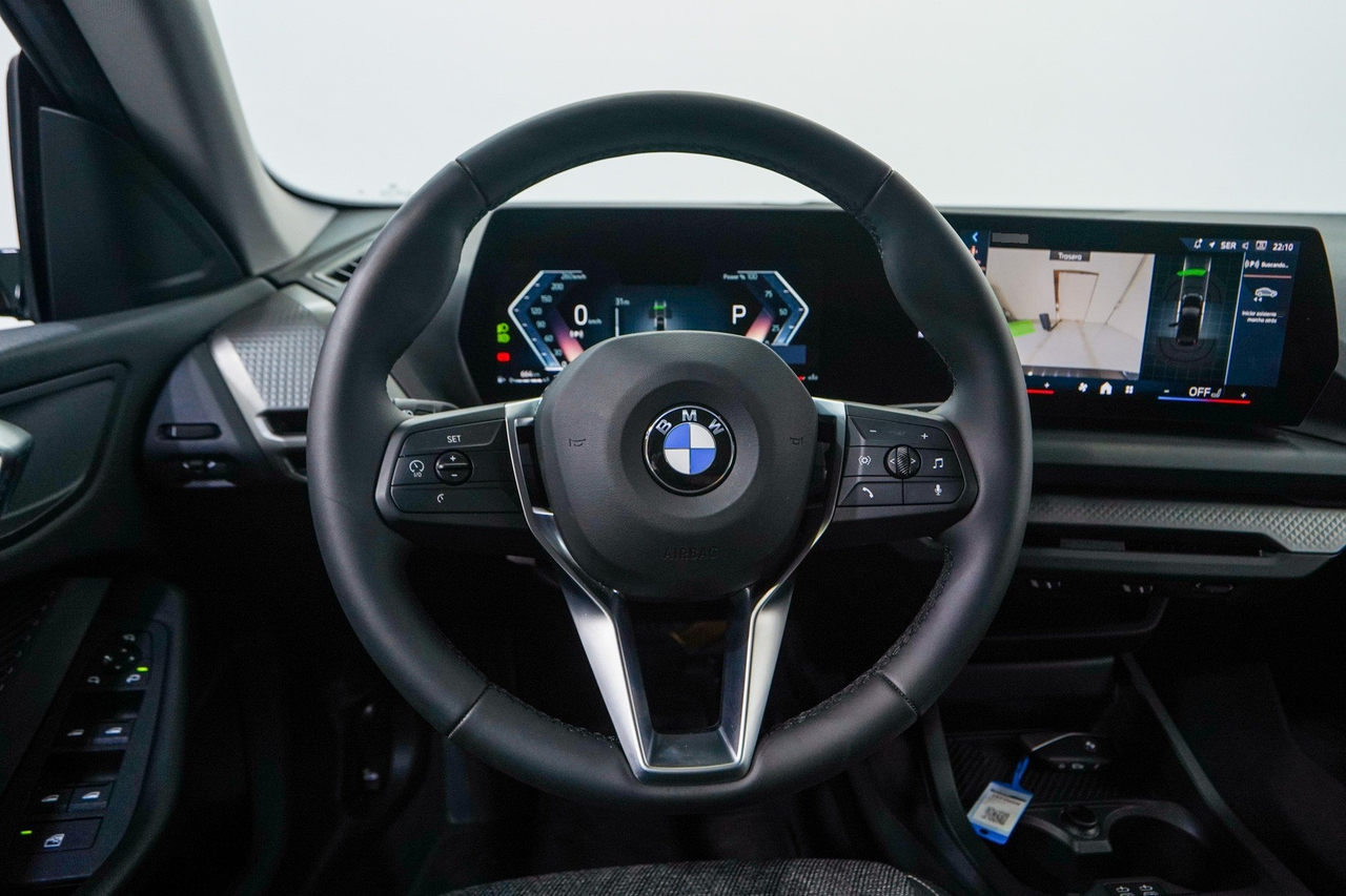 BMW Série 2 — photo 17