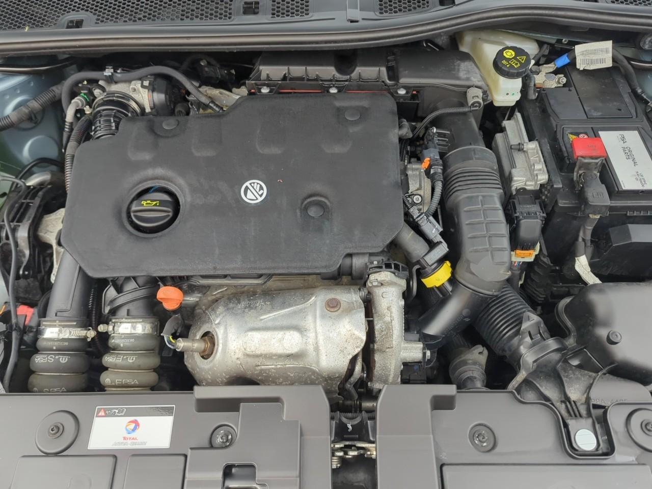 Citroën C4 bluehdi 130 s&s eat8 shine — photo 16