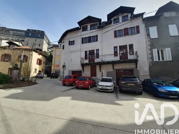 Immeuble 238 m²