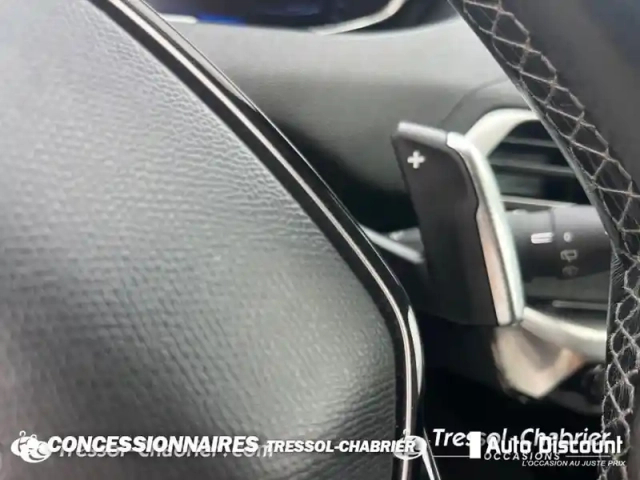 Peugeot 3008 1.2 puretech 130ch s&amp;s eat6 allure — photo 19