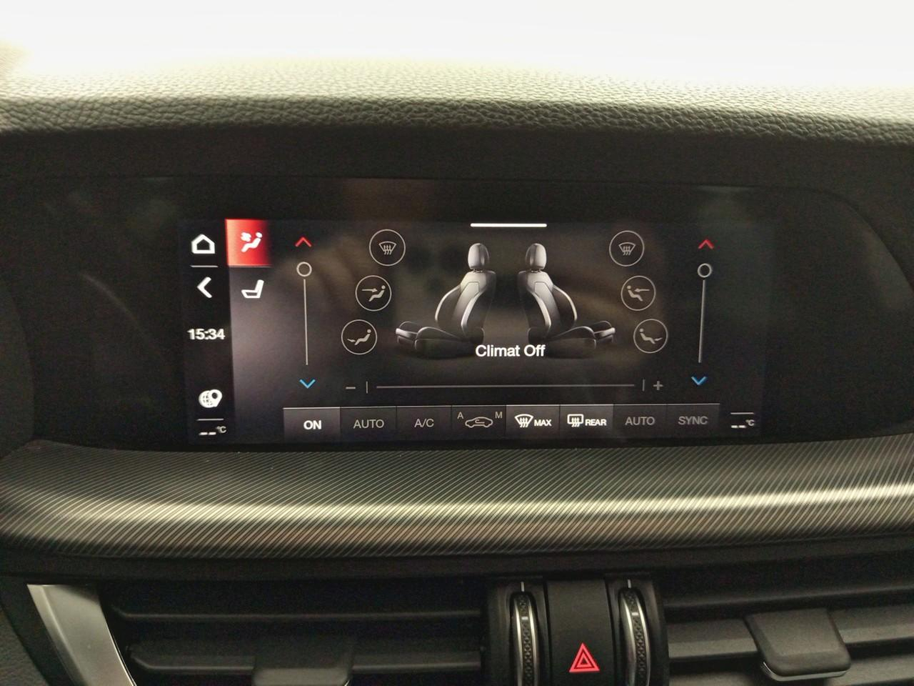 Alfa Romeo Stelvio 2.2 160 ch at8 veloce — photo 32