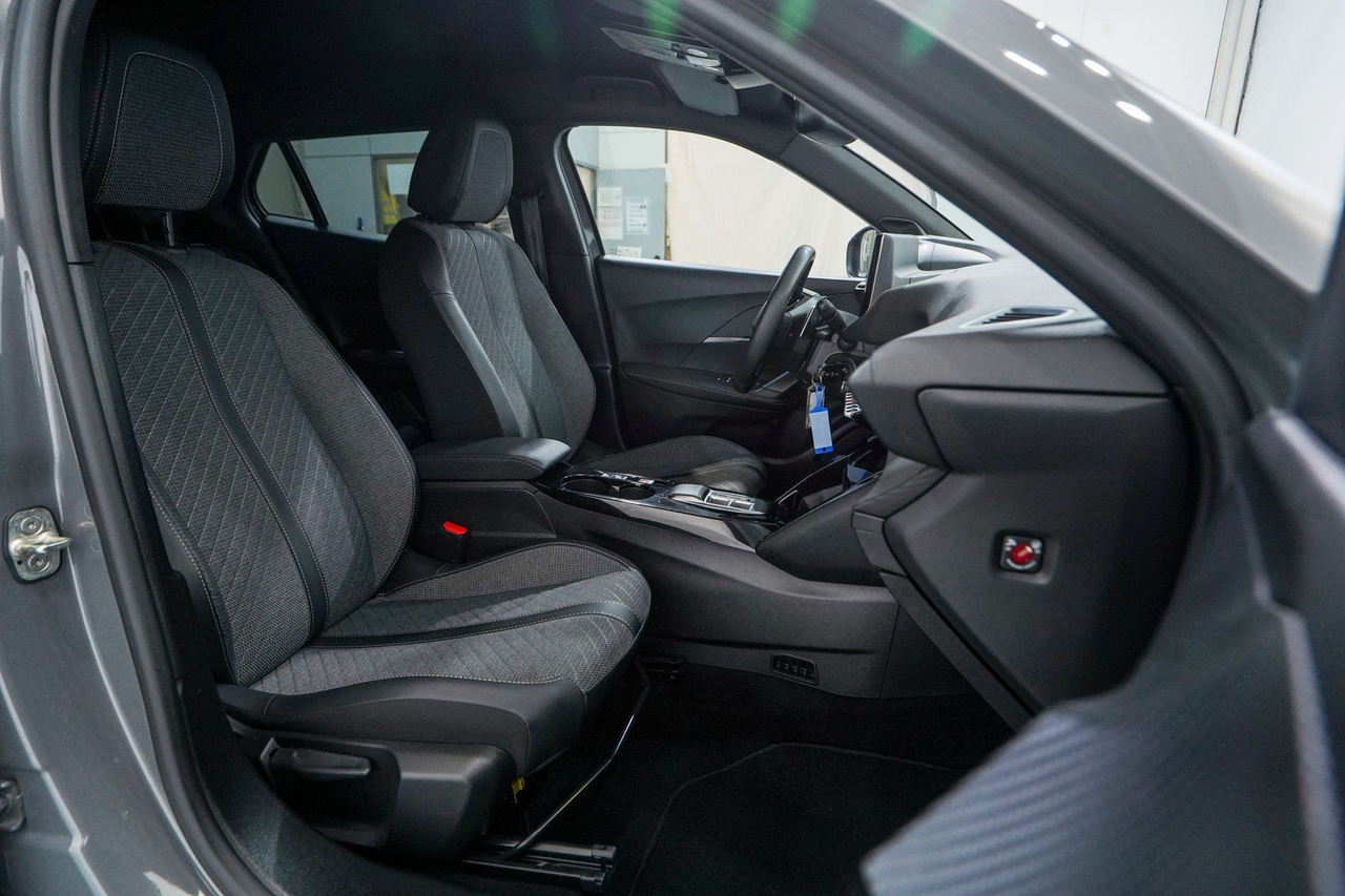 Peugeot 2008 — photo 14
