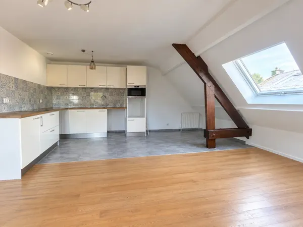 APPARTEMENT F2 CENTRE VILLE