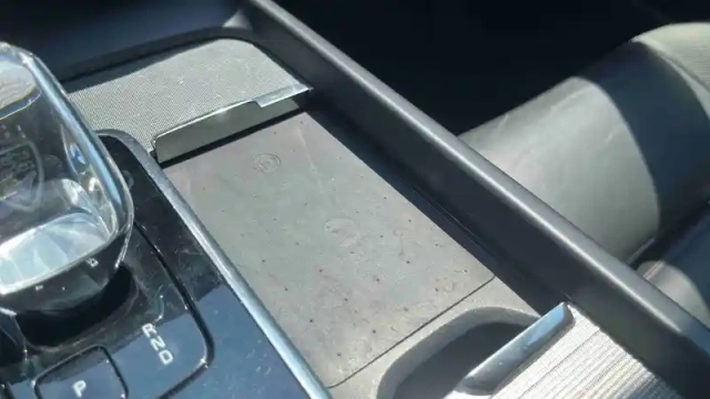Volvo Xc60 t6 recharge awd 253 ch + 145 ch geartronic 8 — photo 27