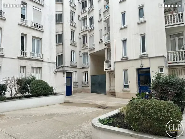 Studio rénové 23 m2