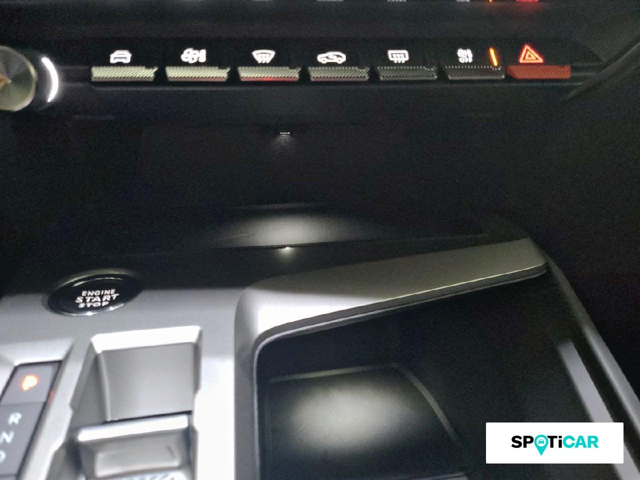 Peugeot 308 sw plug-in hybrid 195 ch e-dcs7 gt — photo 24