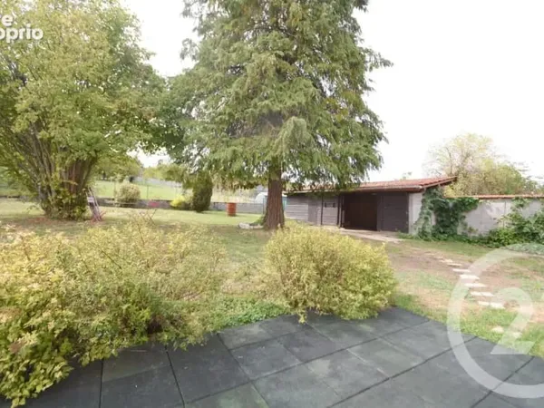Maison 4 pièces 123 m² à vendre à Le Vernet (03200)